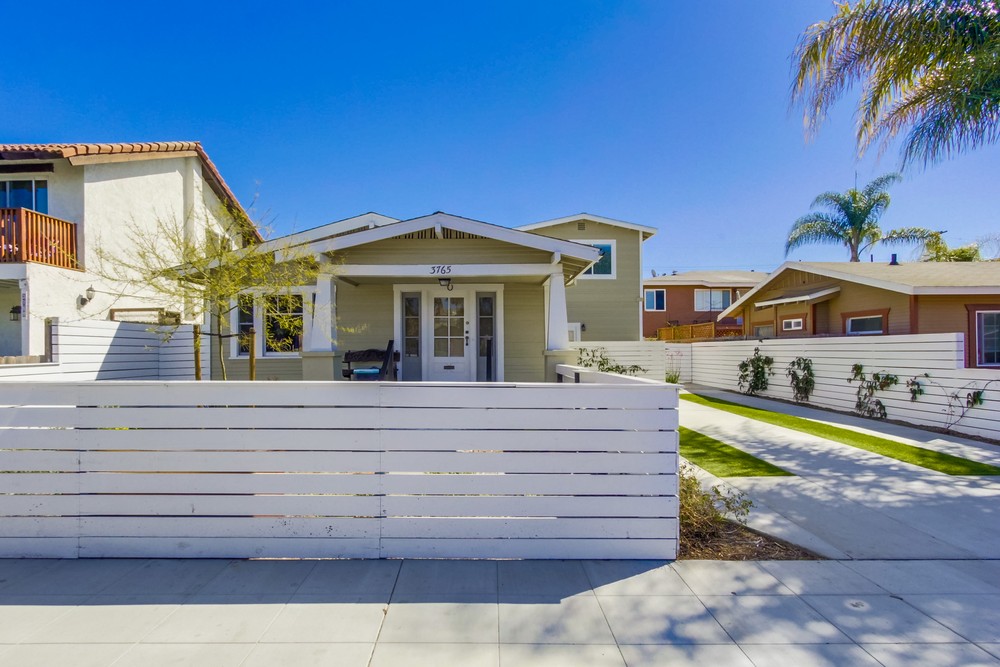 Virtual tour photo 4 of 43 for 3767 32nd St