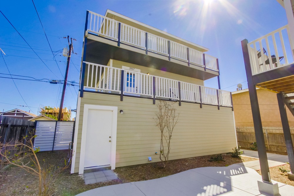Virtual tour photo 6 of 43 for 3767 32nd St