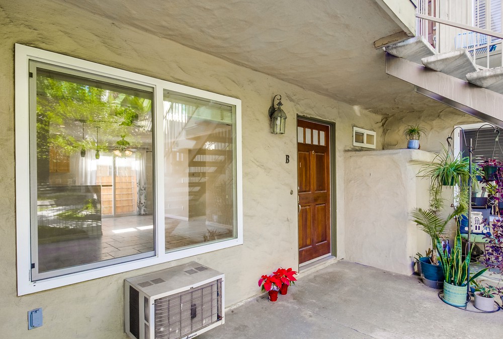 Virtual tour photo 10 of 43 for 3769 Wilson Ave