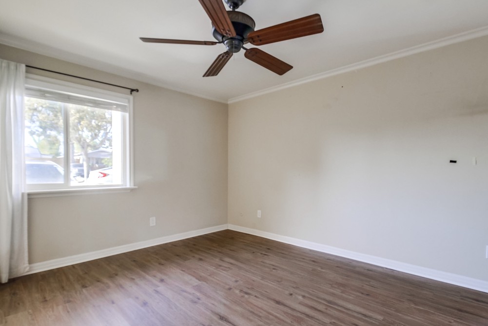 Virtual tour photo 27 of 43 for 3769 Wilson Ave