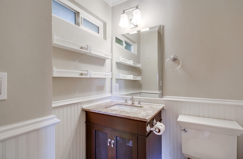 Virtual tour photo 30 of 43 for 3769 Wilson Ave