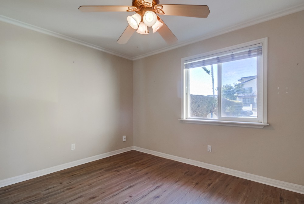 Virtual tour photo 32 of 43 for 3769 Wilson Ave