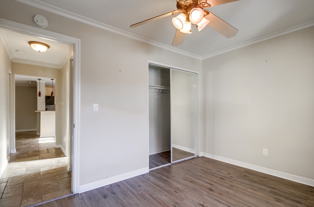 Virtual tour photo 34 of 43 for 3769 Wilson Ave