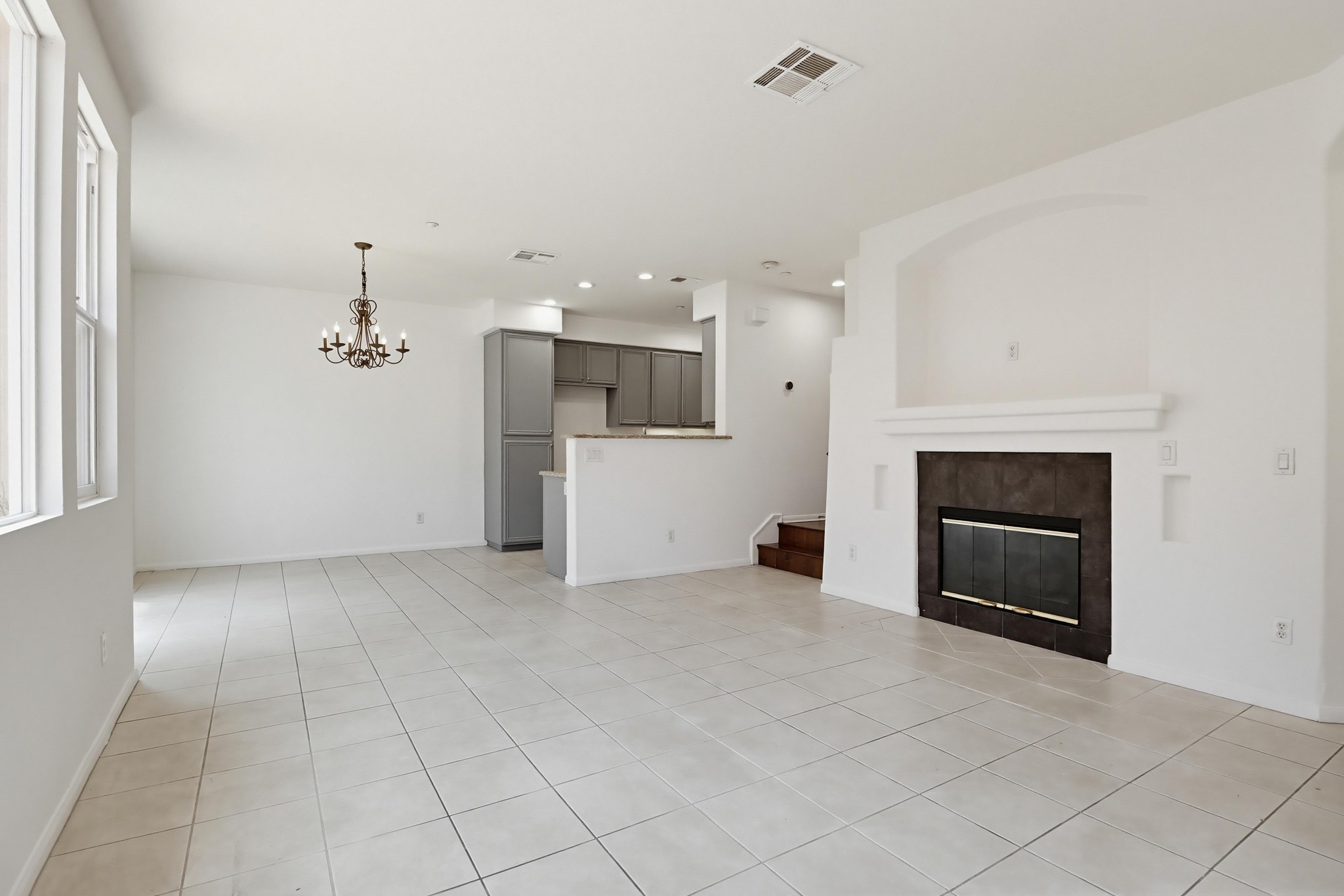 Virtual tour photo 6 of 52 for 377 Callesita Mariola
