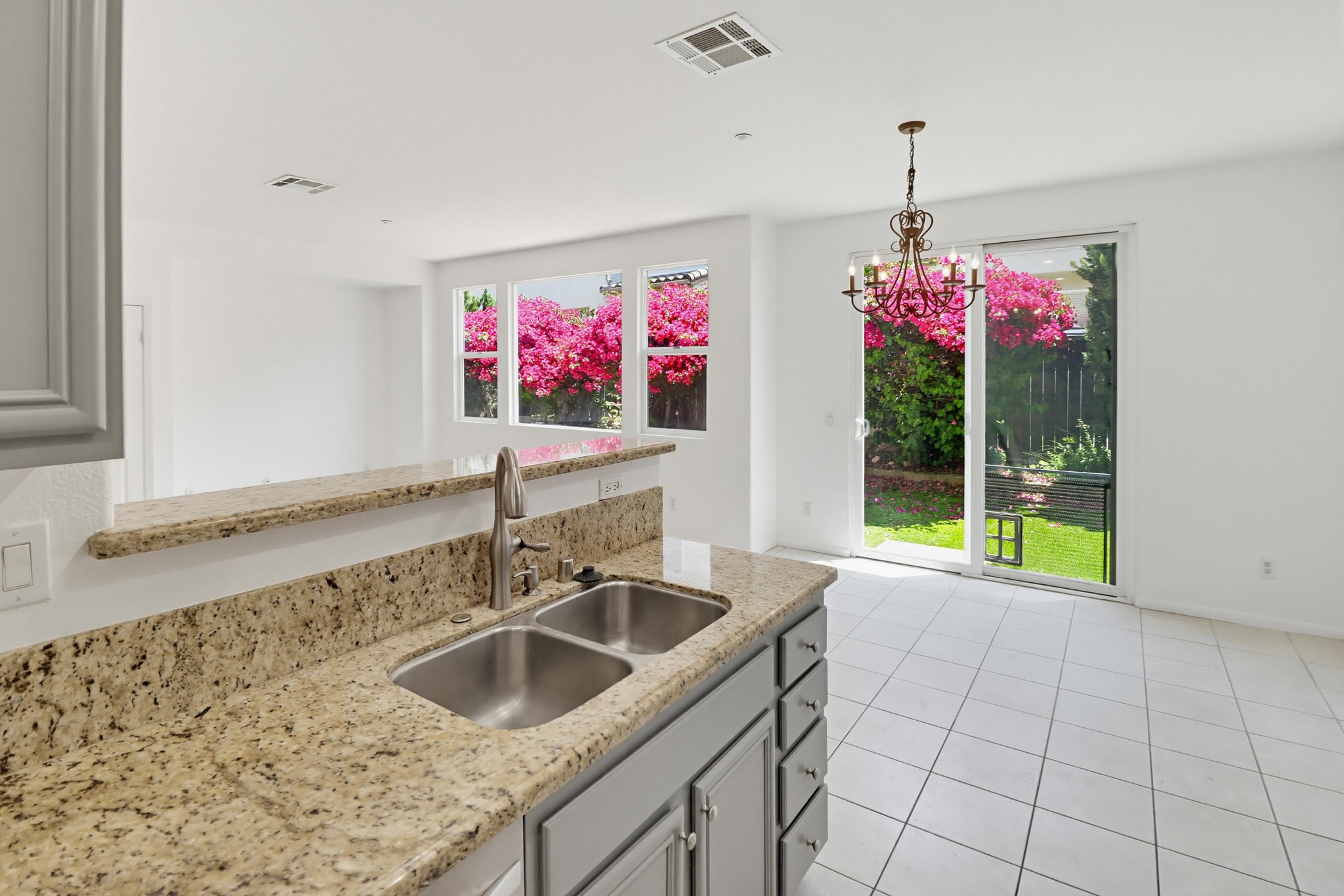 Virtual tour photo 16 of 52 for 377 Callesita Mariola