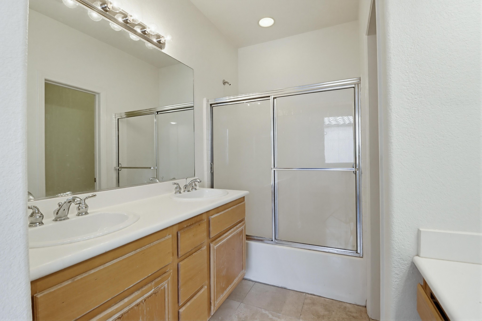 Virtual tour photo 37 of 52 for 377 Callesita Mariola