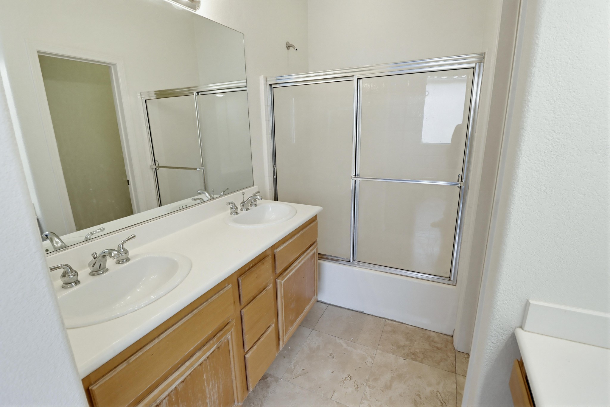 Virtual tour photo 38 of 52 for 377 Callesita Mariola