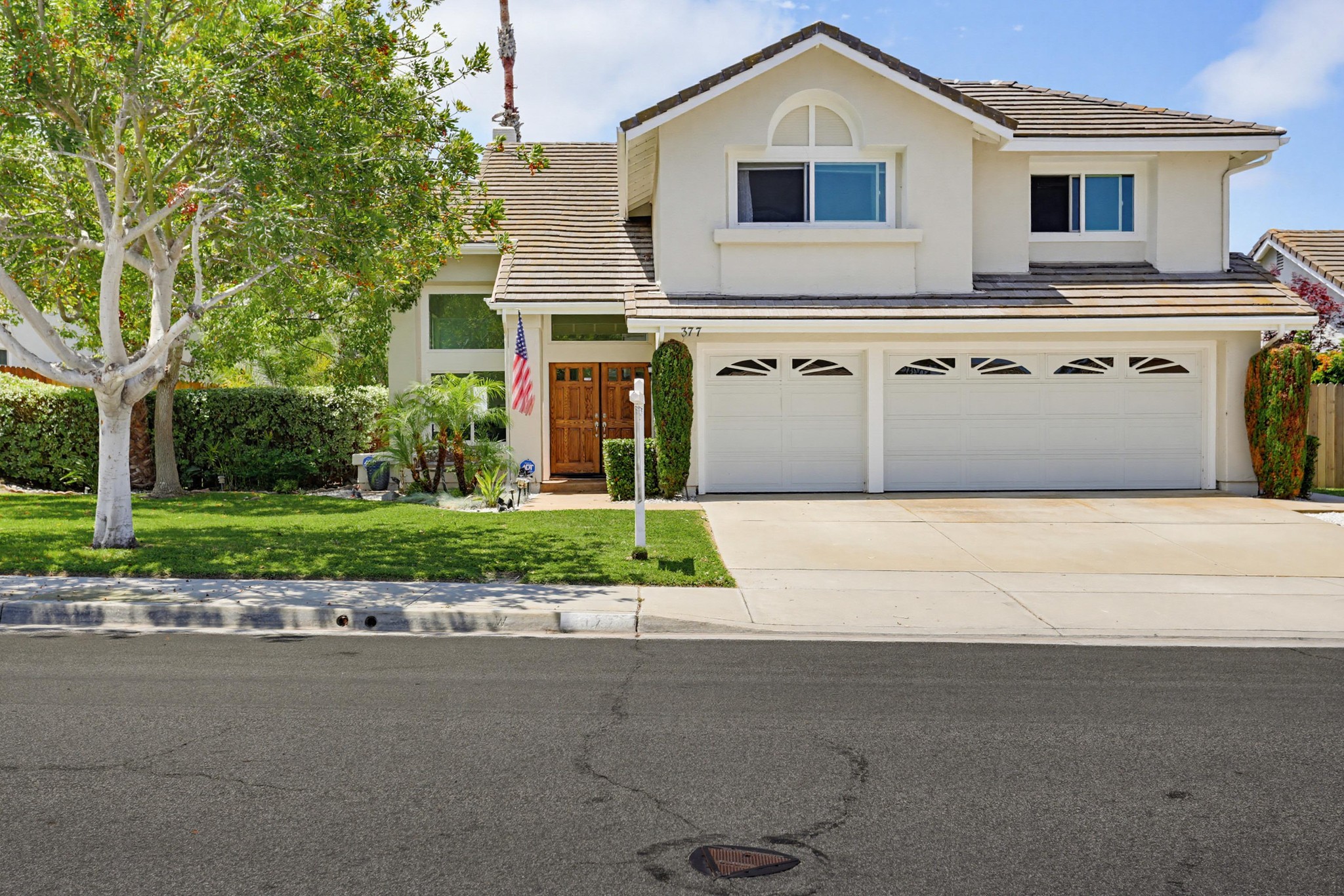 Virtual tour photo 3 of 48 for 377 Moonstone Bay Dr