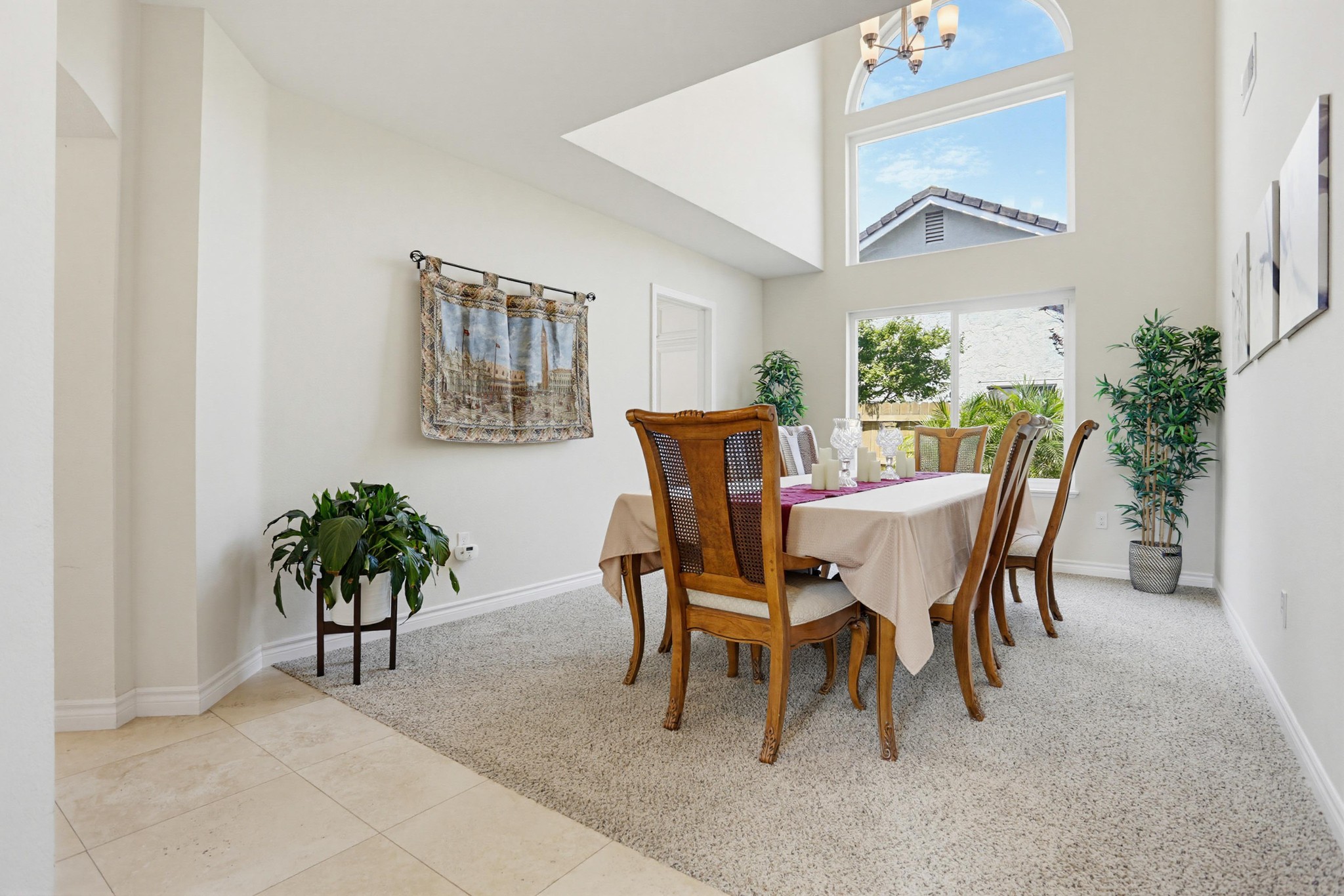 Virtual tour photo 11 of 48 for 377 Moonstone Bay Dr