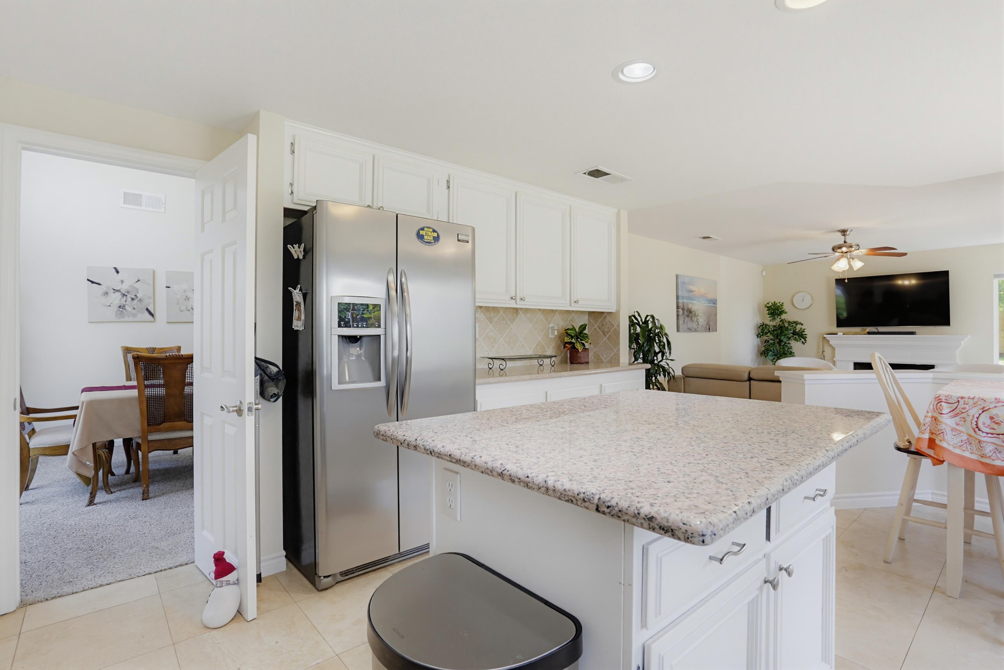 Virtual tour photo 20 of 48 for 377 Moonstone Bay Dr