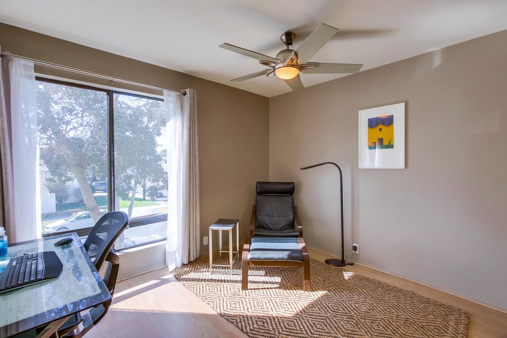 Virtual tour photo 13 of 31 for 3770 Crown Point Dr UNIT 206