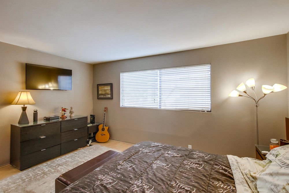 Virtual tour photo 22 of 31 for 3770 Crown Point Dr UNIT 206