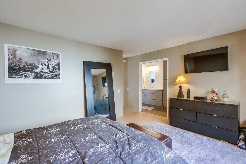 Virtual tour photo 23 of 31 for 3770 Crown Point Dr UNIT 206