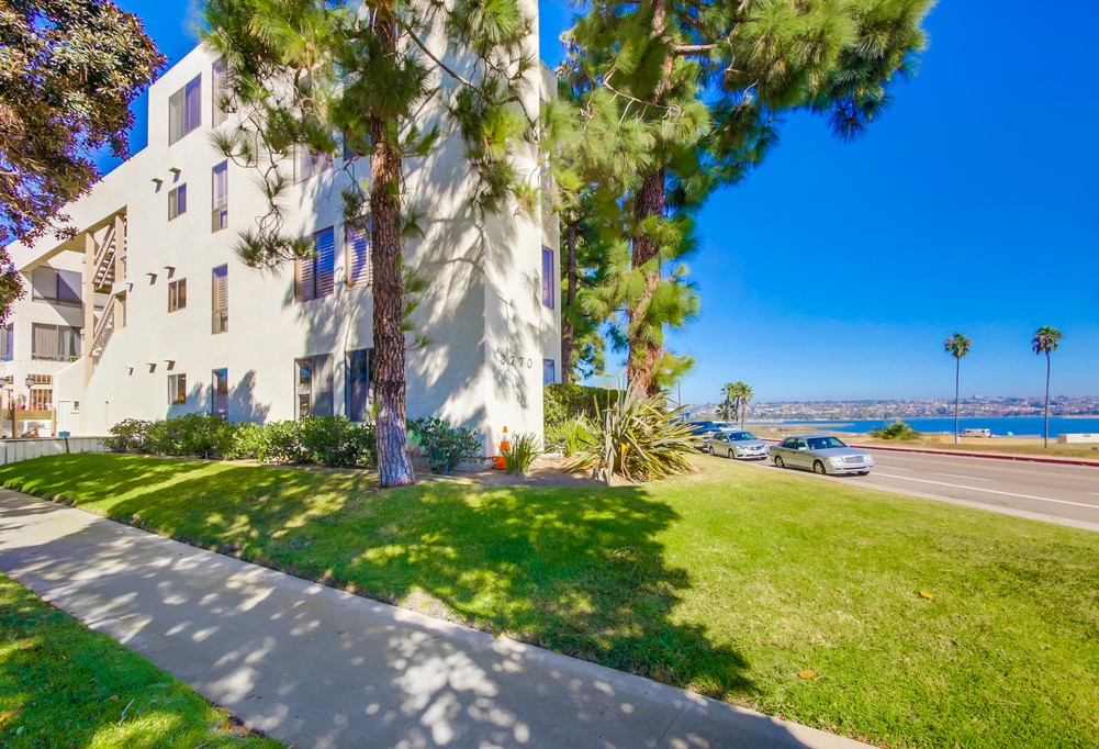 Virtual tour photo 31 of 31 for 3770 Crown Point Dr UNIT 206