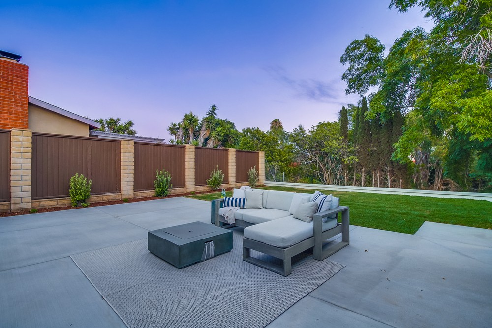 Virtual tour photo 7 of 73 for 3777 Hatton St