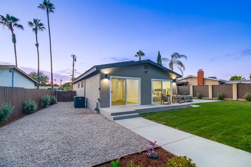 Virtual tour photo 15 of 73 for 3777 Hatton St