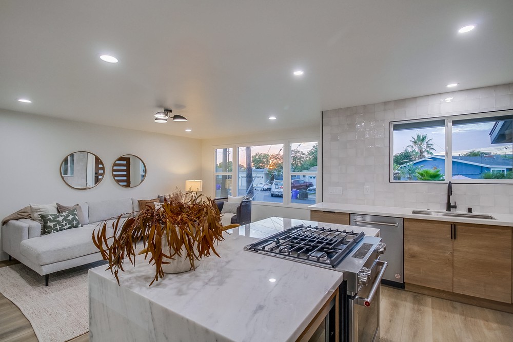 Virtual tour photo 26 of 73 for 3777 Hatton St