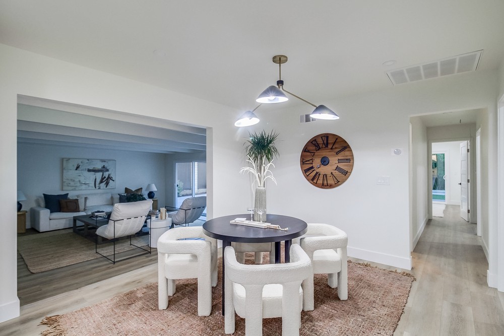 Virtual tour photo 32 of 73 for 3777 Hatton St
