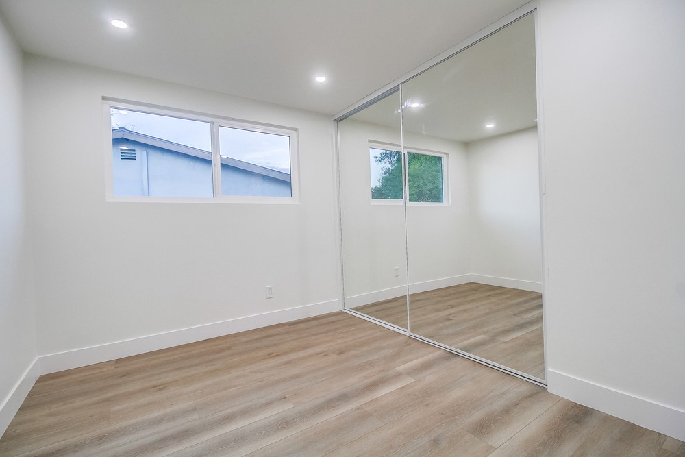 Virtual tour photo 38 of 73 for 3777 Hatton St