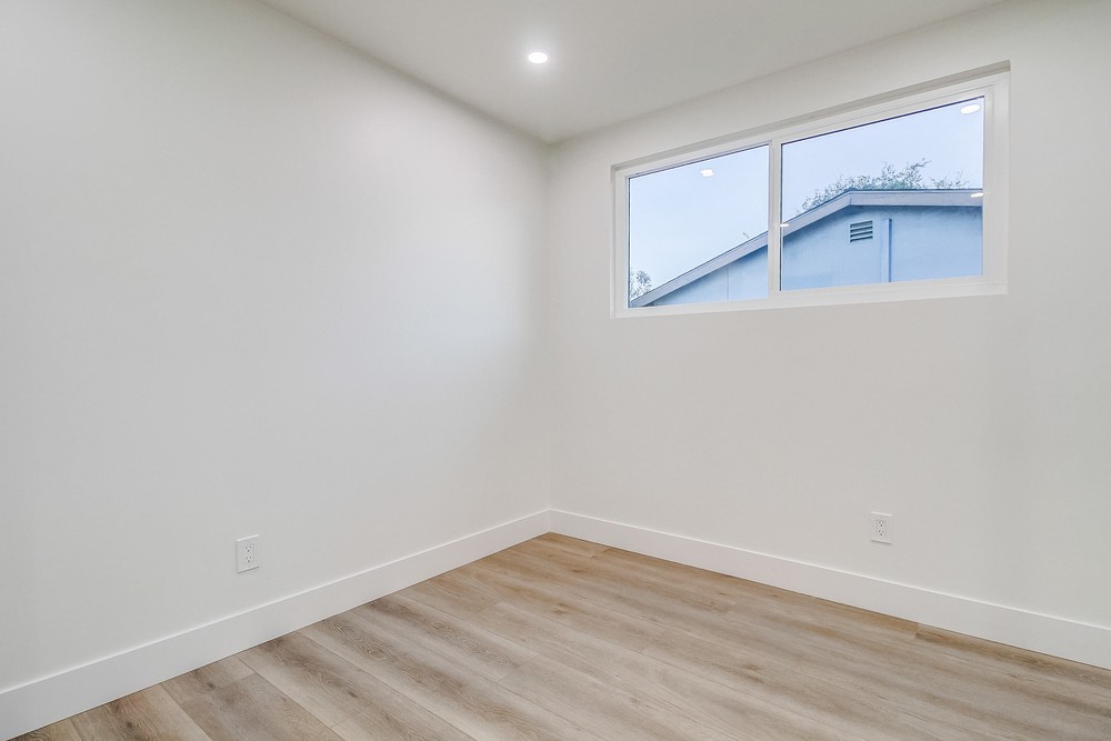 Virtual tour photo 39 of 73 for 3777 Hatton St
