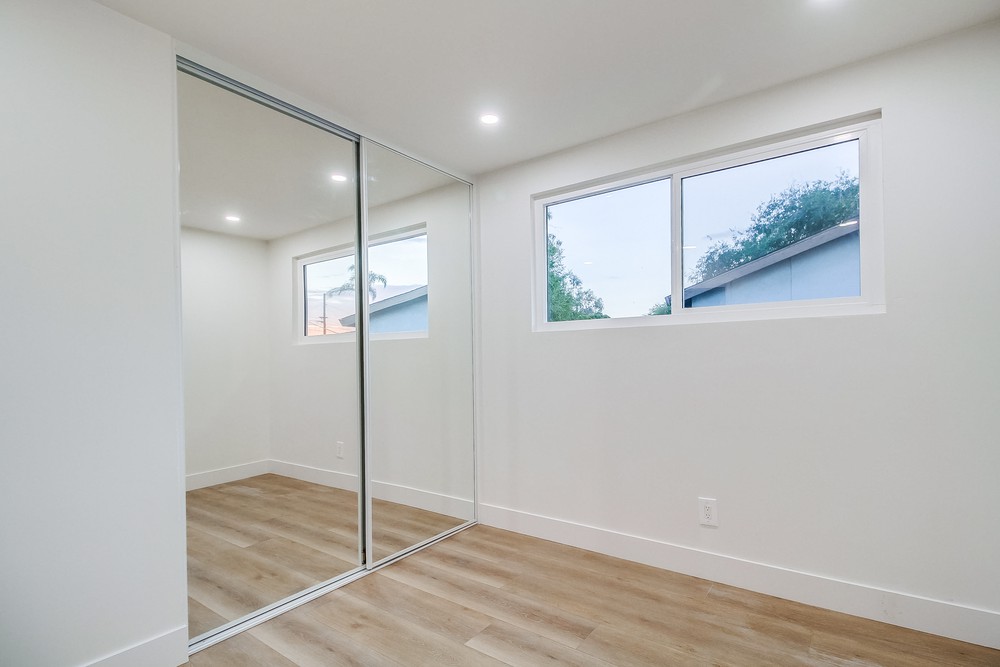 Virtual tour photo 43 of 73 for 3777 Hatton St