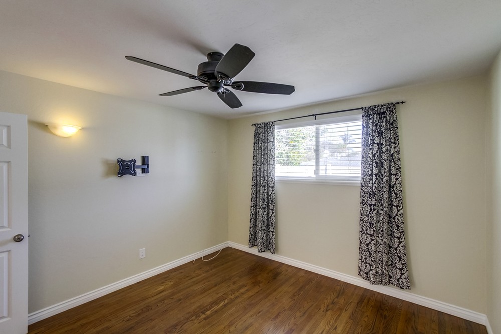 Virtual tour photo 21 of 40 for 3783 Elco St
