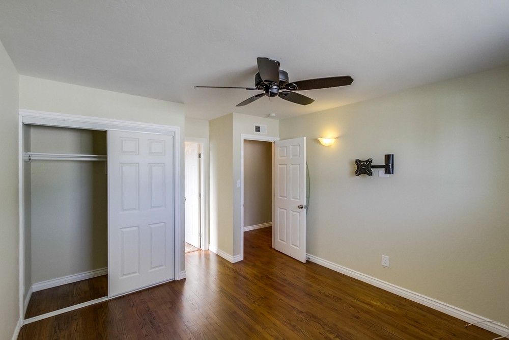 Virtual tour photo 24 of 40 for 3783 Elco St