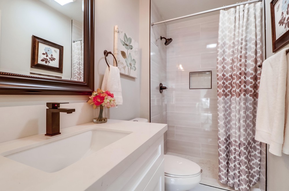 Virtual tour photo 32 of 52 for 3784 Schirra St