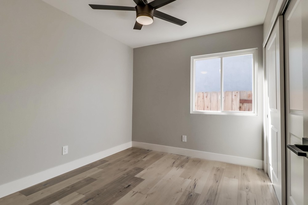 Virtual tour photo 39 of 52 for 3784 Schirra St