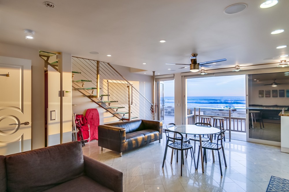 Virtual tour photo 7 of 78 for 3785 Ocean Front Walk #3
