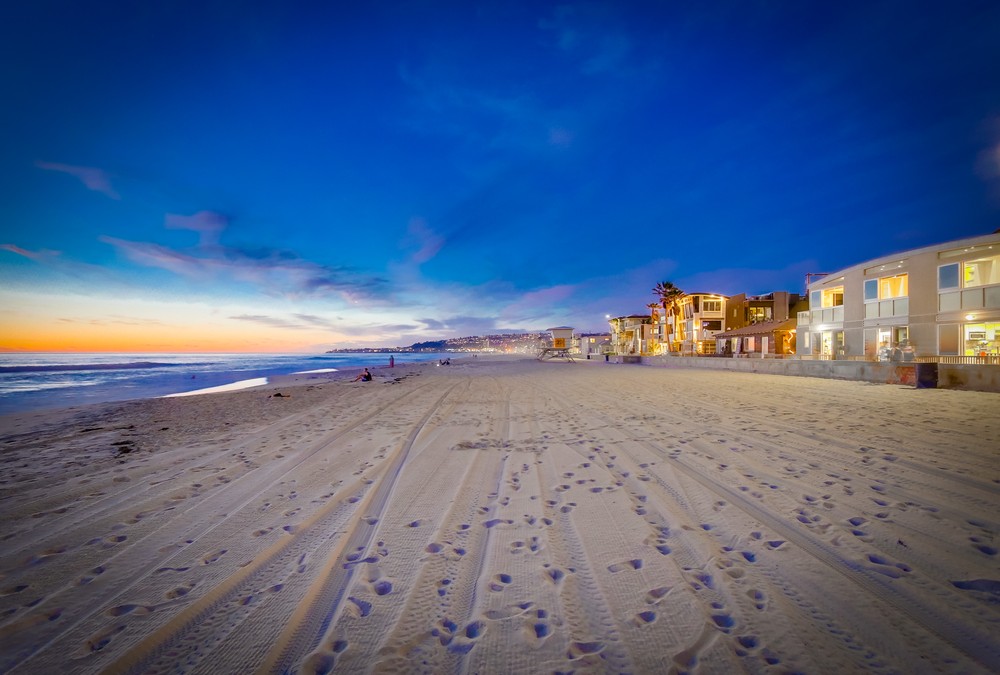 Virtual tour photo 34 of 78 for 3785 Ocean Front Walk #3