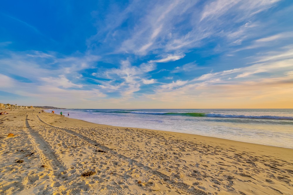 Virtual tour photo 59 of 78 for 3785 Ocean Front Walk #3