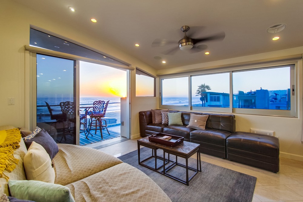 Virtual tour photo 12 of 48 for 3786 Strandway #2