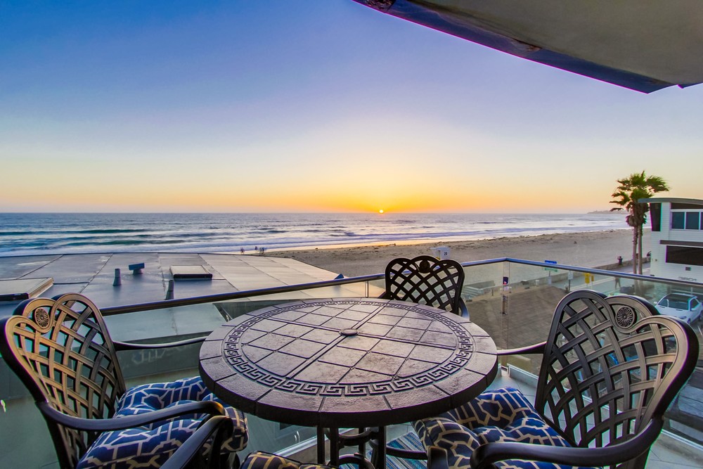 Virtual tour photo 26 of 48 for 3786 Strandway #2