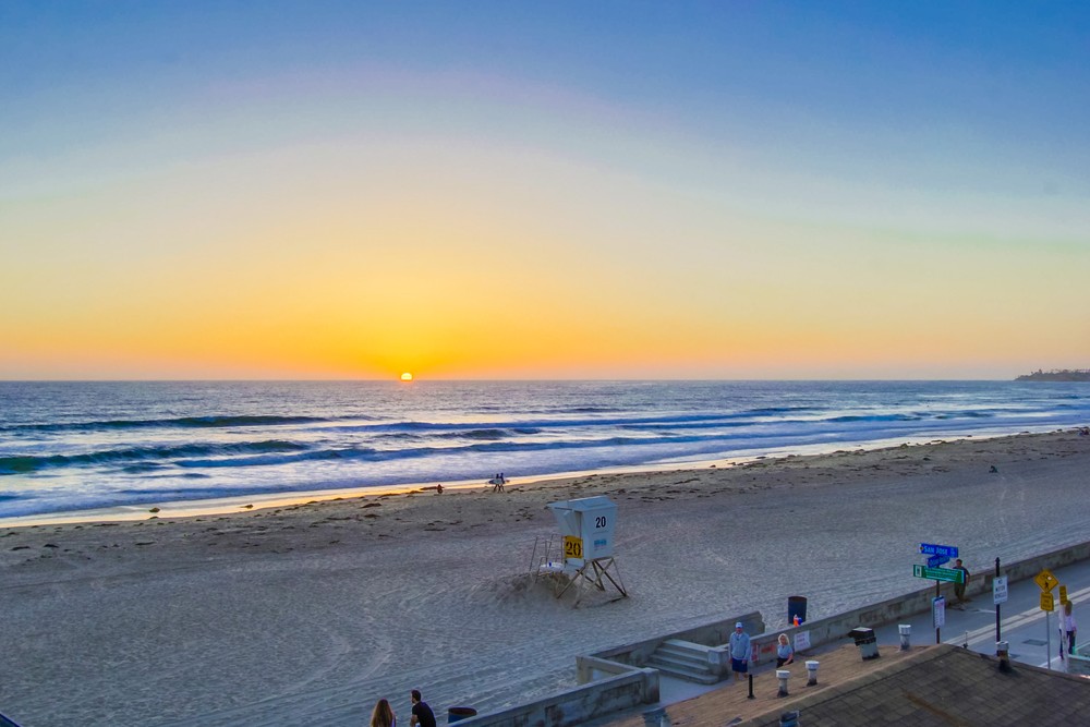 Virtual tour photo 29 of 48 for 3786 Strandway #2