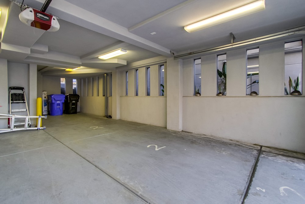 Virtual tour photo 44 of 48 for 3786 Strandway #2