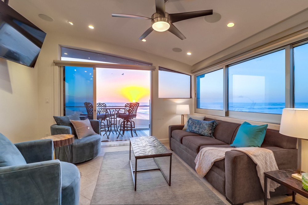 Virtual tour photo 13 of 81 for 3786 Strandway #2