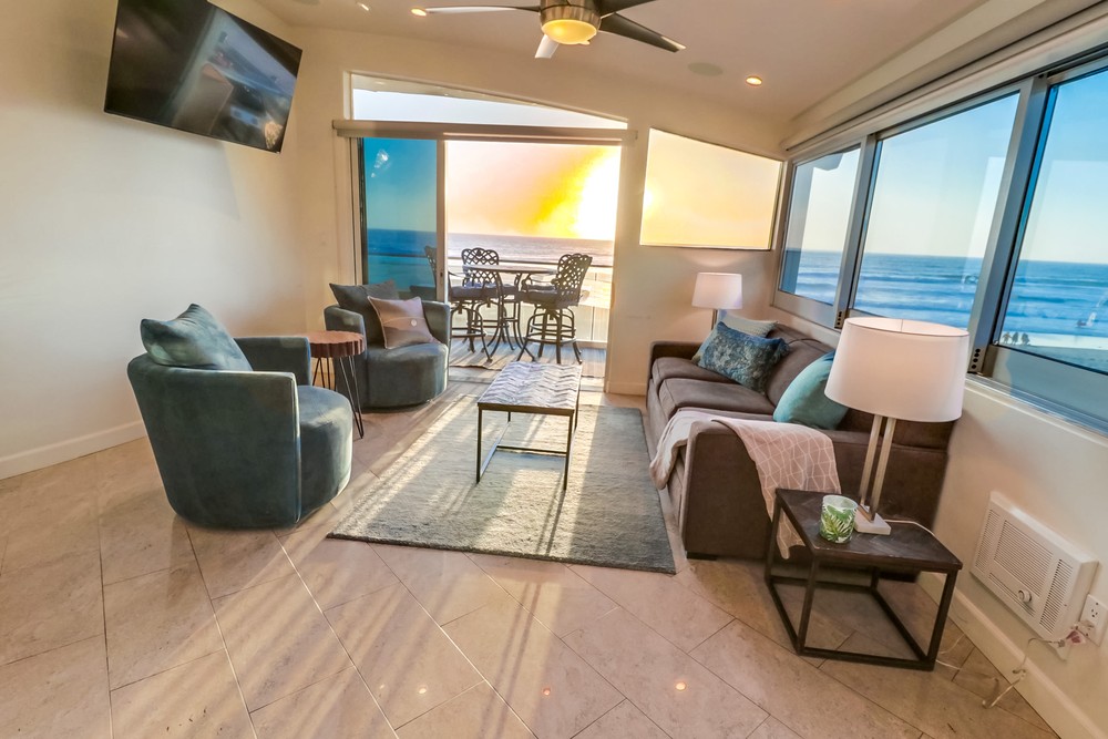 Virtual tour photo 15 of 81 for 3786 Strandway #2