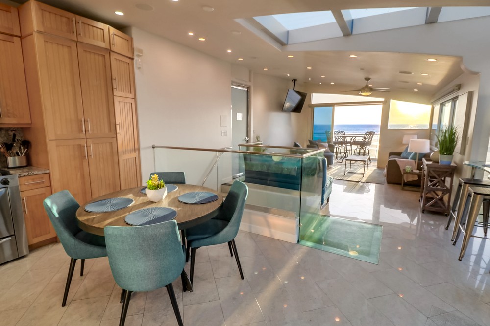 Virtual tour photo 23 of 81 for 3786 Strandway #2
