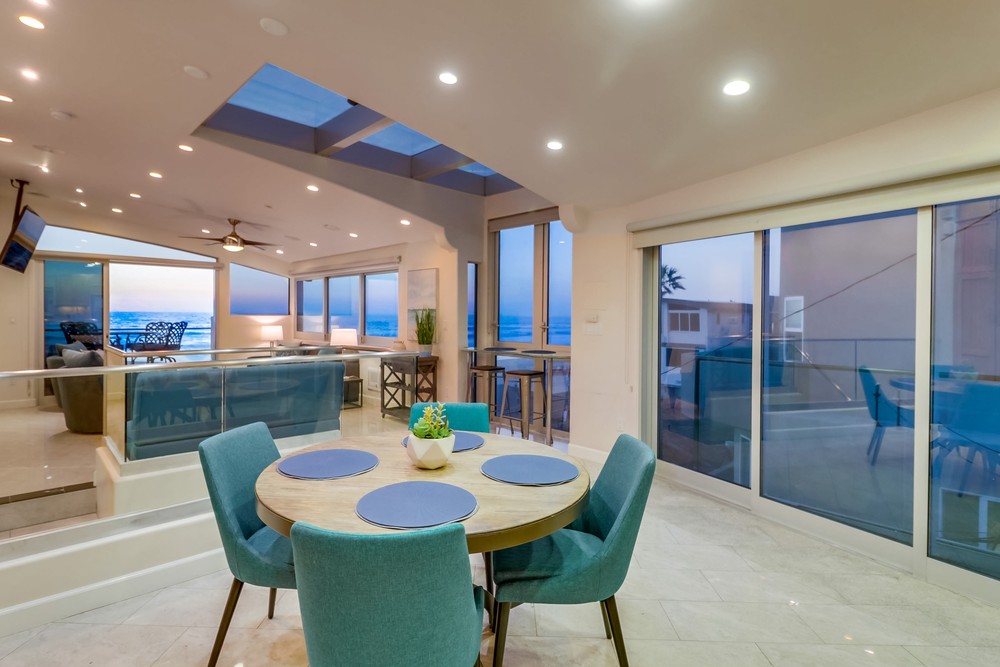 Virtual tour photo 25 of 81 for 3786 Strandway #2