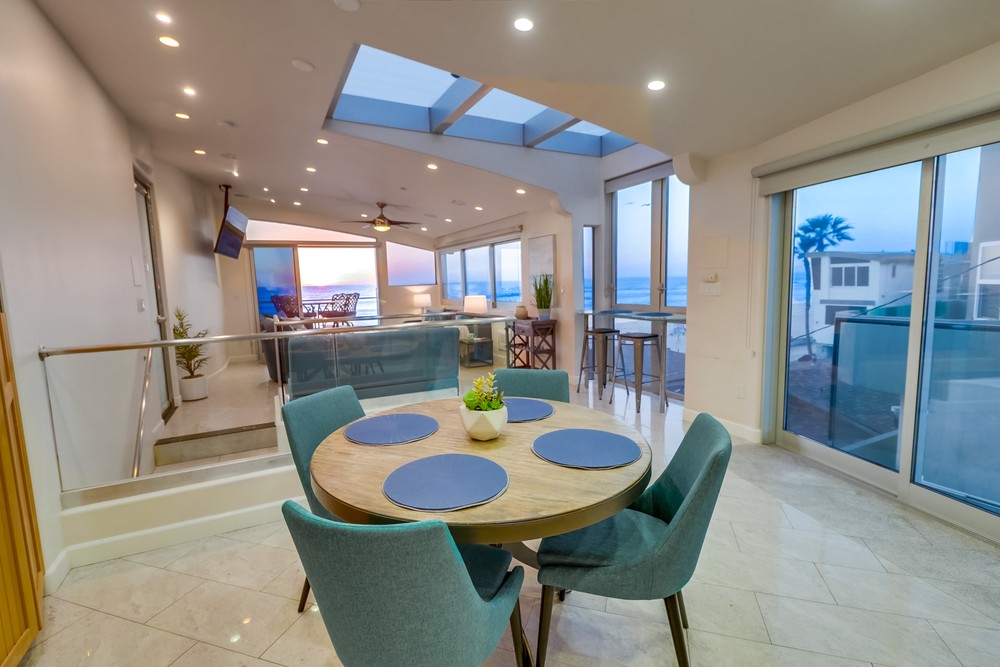 Virtual tour photo 26 of 81 for 3786 Strandway #2
