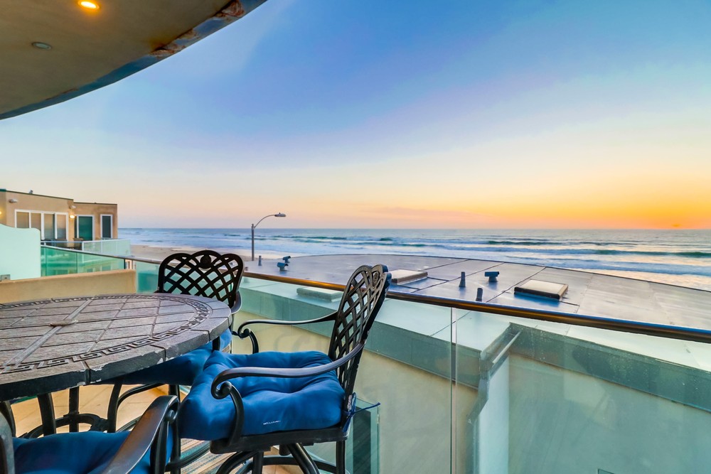 Virtual tour photo 37 of 81 for 3786 Strandway #2