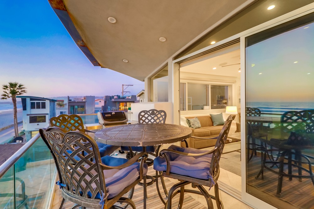 Virtual tour photo 41 of 81 for 3786 Strandway #2