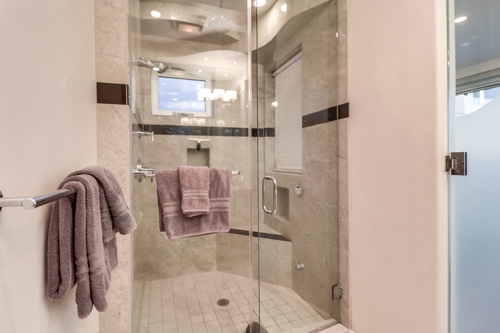 Virtual tour photo 57 of 81 for 3786 Strandway #2