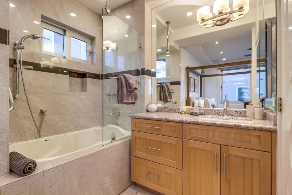Virtual tour photo 68 of 81 for 3786 Strandway #2