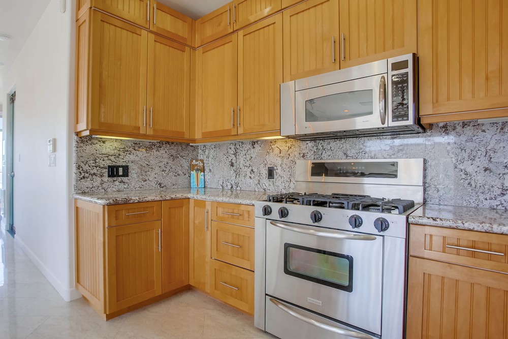 Virtual tour photo 21 of 61 for 3786 Strandway