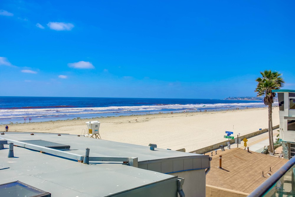 Virtual tour photo 31 of 61 for 3786 Strandway