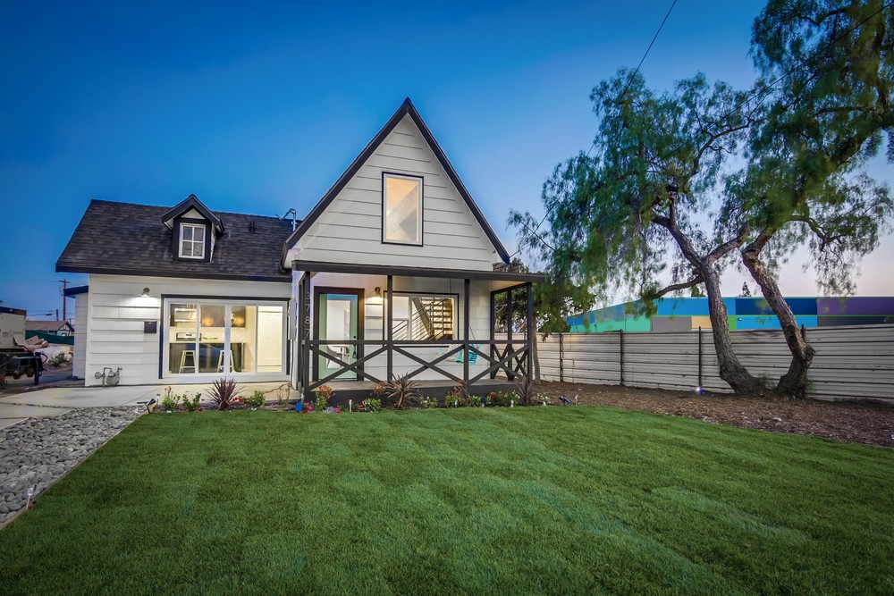 Virtual tour photo 1 of 44 for 3787 Broadway
