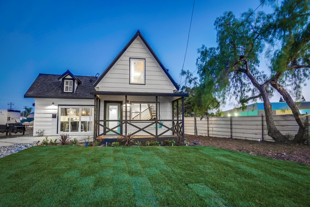 Virtual tour photo 3 of 44 for 3787 Broadway