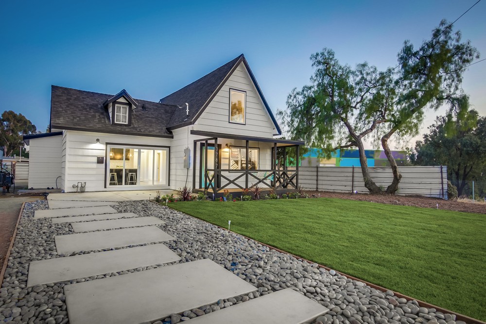 Virtual tour photo 5 of 44 for 3787 Broadway